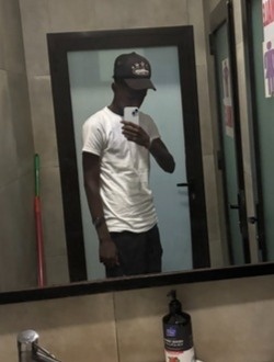 Profil de Ahmed, un homme célibataire de 22 ans à Bacodjicoroni