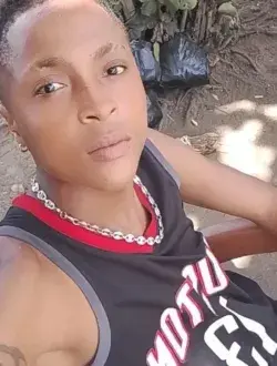 Profil de Yveskhalifa, un homme célibataire de 44 ans à Cocody