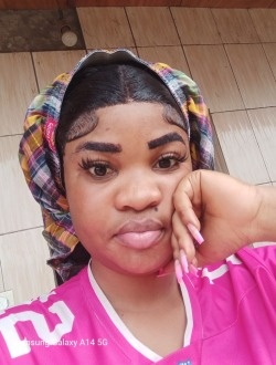 Profil de Rose, une femme célibataire de 27 ans à Abadjin-Kouté