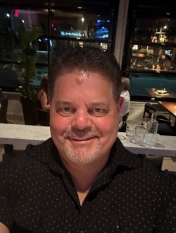 Profil de Greg, un homme célibataire de 66 ans à Santa Rosa