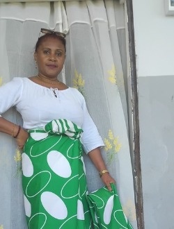 Profil de Louise, une femme célibataire de 52 ans à Antsiranana