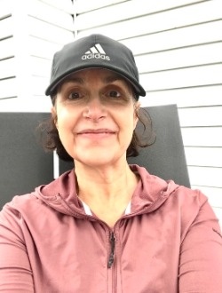 Profil de France, une femme célibataire de 60 ans à Châteauguay