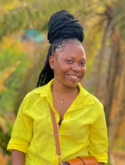Profil de Linda, une femme célibataire de 26 ans à Yaoundé