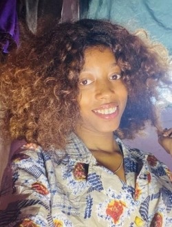 Profil de Carina, une femme célibataire de 23 ans à Alarobia-Antanamalaza