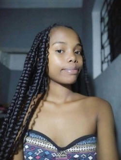 Profil de Tanyah, une femme célibataire de 24 ans à Aharana