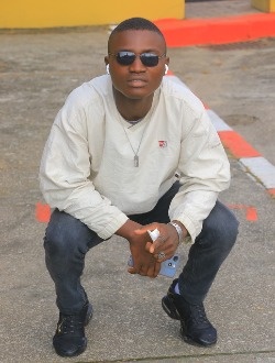 Profil de Darwin, un homme célibataire de 26 ans à Libreville