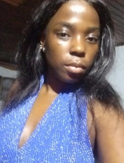 Profil de Sylviane, une femme célibataire de 36 ans à Yaoundé