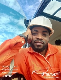 Profil de Staël, un homme célibataire de 30 ans à Port-Gentil