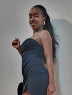 Profil de Stéphanie, une femme célibataire de 22 ans à Aborano
