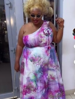 Profil de Rose Sucre, une femme célibataire de 33 ans à Douala