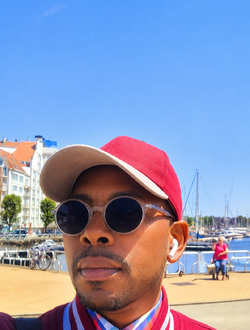 profile picture 0