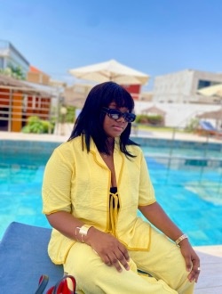 Profil de Tournesol, une femme célibataire de 22 ans à Abidjan