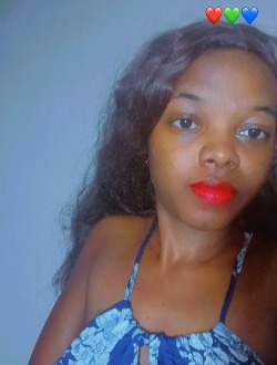 Profil de Nirina, une femme célibataire de 26 ans à Amboakatra-Mahasoa
