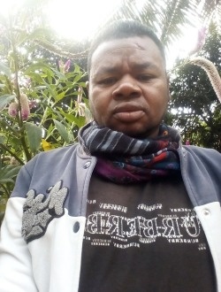 Profil de Eddy, un homme célibataire de 45 ans à Antalaha