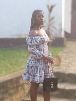 Profil de Fortune, une femme célibataire de 23 ans à Yaoundé
