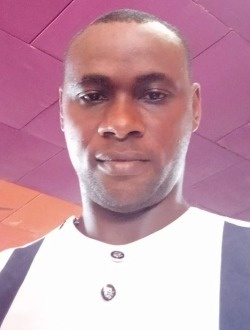 Profil de Esaïe, un homme célibataire de 39 ans à Bouaké