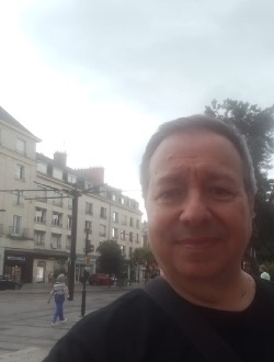 Profil de Fred, un homme célibataire de 54 ans à Orléans