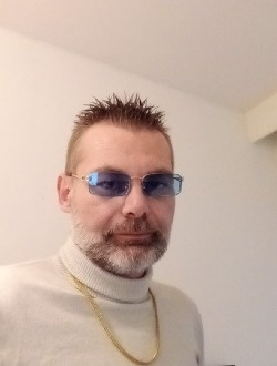 Profil de Chris, un homme célibataire de 41 ans à Arlon