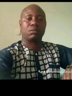 Profil de Serge, un homme célibataire de 45 ans à Petit Abidjan-Youkou