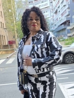 Profil de Tamima, une femme célibataire de 50 ans à Besançon