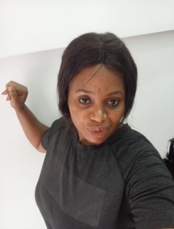 Profil de Géraldine, une femme célibataire de 33 ans à Yaoundé