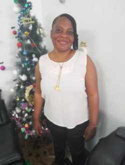 Profil de Charlotte, une femme célibataire de 48 ans à Yaoundé