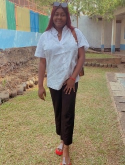 Profil de Olive, une femme célibataire de 25 ans à Yaoundé
