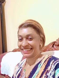 Profil de Stella, une femme célibataire de 43 ans à Yaoundé