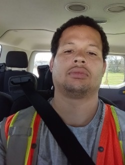 Profil de Denard, un homme célibataire de 30 ans à Madera Acres