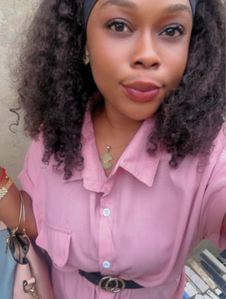 Profil de Aleida, une femme célibataire de 27 ans à Kinshasa