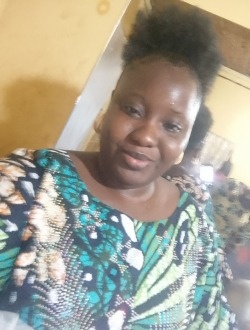 Profil de Clémentine, une femme célibataire de 32 ans à Abomey-Calavi