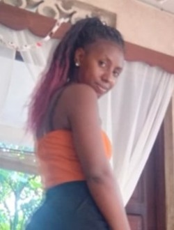 Profil de Francella, une femme célibataire de 29 ans à Sainte-Marie