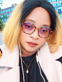 Profil de Carine, une femme célibataire de 43 ans à Mons