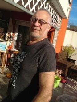 profile picture 0
