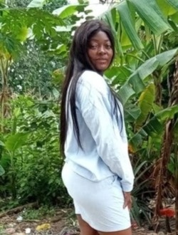 Profil de Alphonsine, une femme célibataire de 39 ans à Aciérie