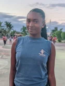 Profil de Sydonie, une femme célibataire de 21 ans à Toamasina