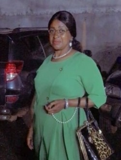 Profil de Solange, une femme célibataire de 57 ans à Yaoundé