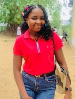 Profil de Béné, une femme célibataire de 20 ans à Kinshasa Nongo