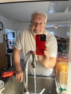 profile picture 0