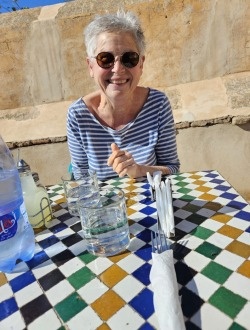 Profil de Nadia, une femme célibataire de 68 ans à Vendays-Montalivet