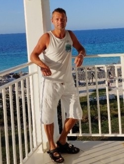 Profil de Rick, un homme célibataire de 43 ans à Saint-Eustache
