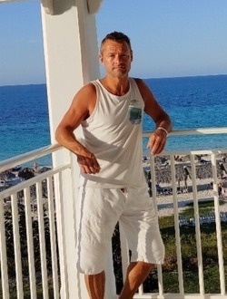 Profil de Rick, un homme célibataire de 43 ans à Saint-Eustache