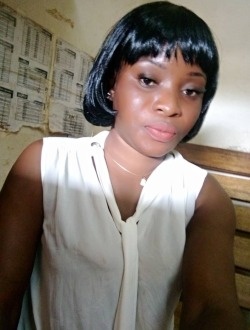 Profil de Nina, une femme célibataire de 35 ans à Bouaké
