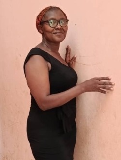 Profil de Adeline, une femme célibataire de 46 ans à Abang