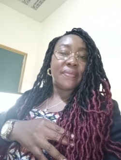 Profil de Rachel Justine, une femme célibataire de 54 ans à Oyem