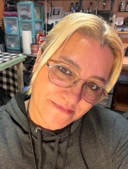 Profil de Mélanie, une femme célibataire de 46 ans à Gatineau