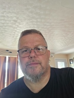 Profil de Sylvain, un homme célibataire de 49 ans à Gatineau