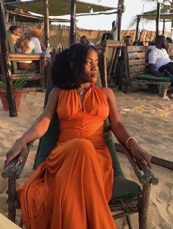 Profil de Mariette, une femme célibataire de 21 ans à Cotonou