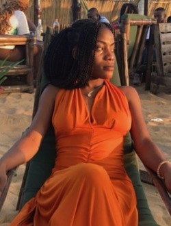 Profil de Mariette, une femme célibataire de 21 ans à Cotonou