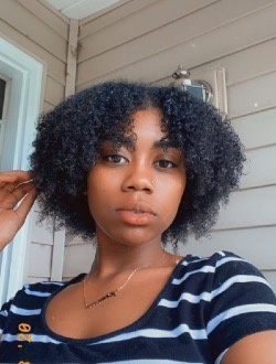 Profil de Kelly, une femme célibataire de 37 ans à Kumasi